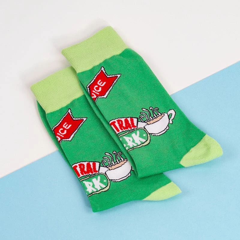 Wholesale ⭐ Gift Sets Official Friends Gift Set (Mug + Socks) ⌛ 5 Gift Sets Official Friends Gift Set (Mug + Socks)