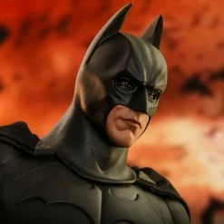 Brand new βοΈ Official Hot Toys DC Comics Batman Begins Batman 1:6 Scale Figure π 12 Official Hot Toys DC Comics Batman Begins Batman 1:6 Scale Figure