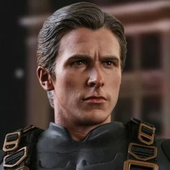 Brand new βοΈ Official Hot Toys DC Comics Batman Begins Batman 1:6 Scale Figure π 17 Official Hot Toys DC Comics Batman Begins Batman 1:6 Scale Figure