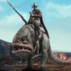 Official Hot Toys Star Wars The Mandalorian And Blurrg 1:6 Scale Figure Set