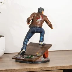 Official Shenmue Ryo Statue SEGA