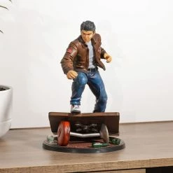 Official Shenmue Ryo Statue SEGA