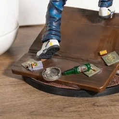 Official Shenmue Ryo Statue SEGA
